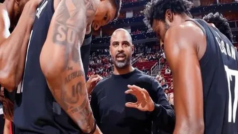 巴利亚多利德战胜巴伦西亚，西甲赛场风云再起